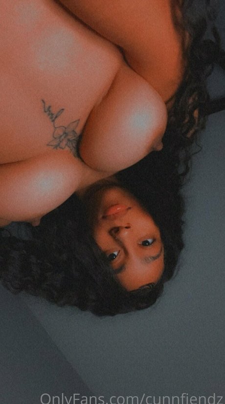 thereddragon2x nude model image