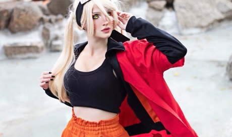 Samanta Bravin star sexy pics