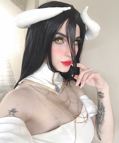 Samanta Bravin pretty star img