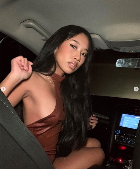 Visa ra exclusive model pic