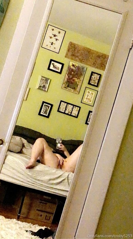 grandma onlyfans nude photo