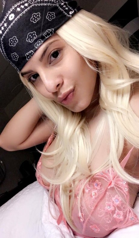 Luna Soriano pornstar erotic picture