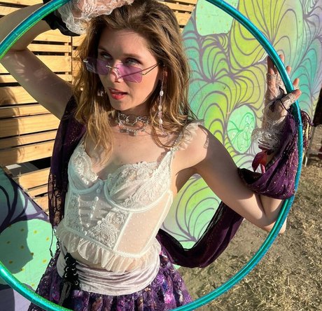 hooping meow pornstar naked archive