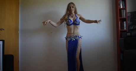 Belly Dancer Lisa star pics