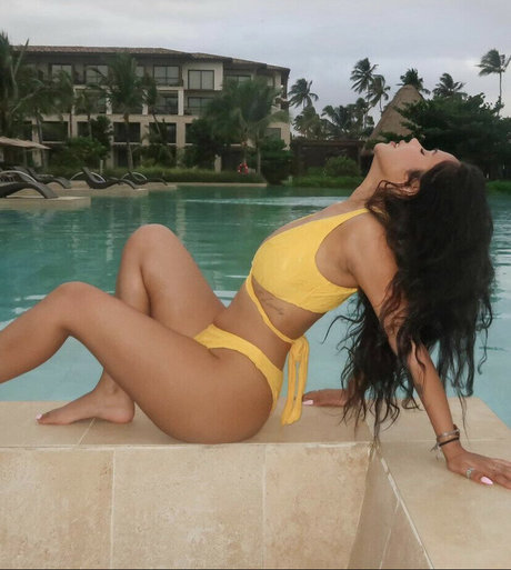 Kashman Bains erotic model photos