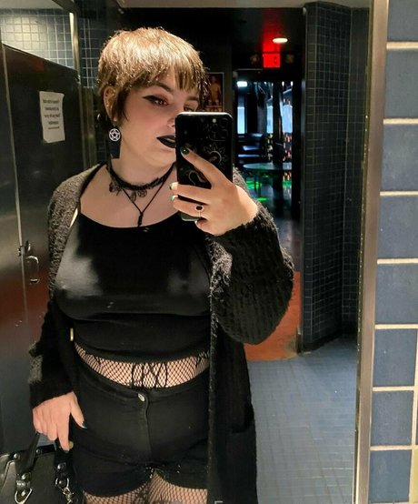 vanitybaby perfect actress photos