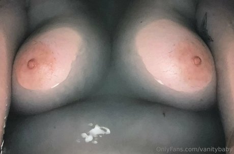 vanitybaby exclusive model images