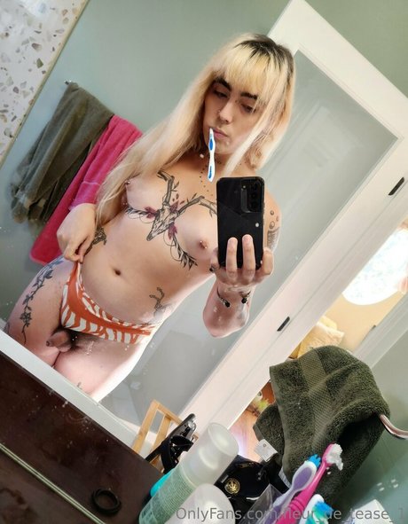 fleur de tease 1 high quality actress pic