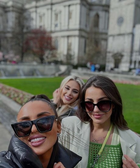 swim onlyfans art xxx image