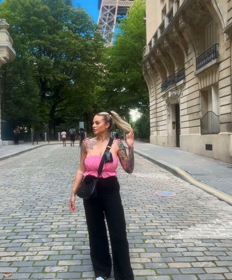 Angelika Kramer porn model image