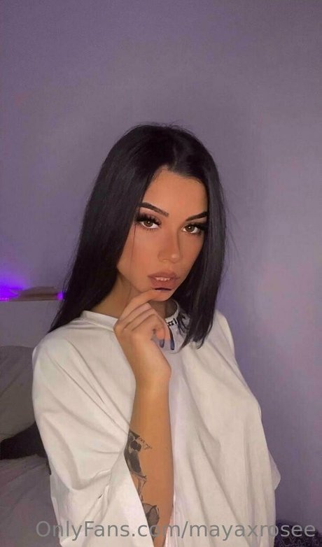 Mayaxrosee free star pic