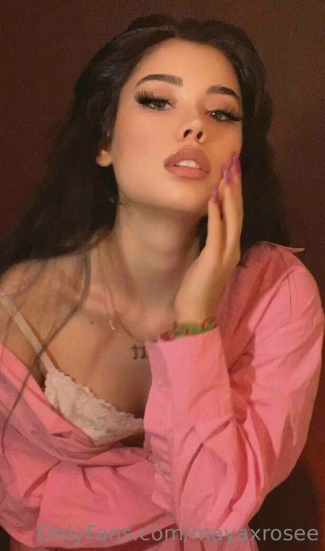 Mayaxrosee nudes pornstar gallery