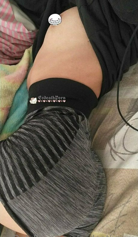 esdeathpxrn pornstar naked gallery