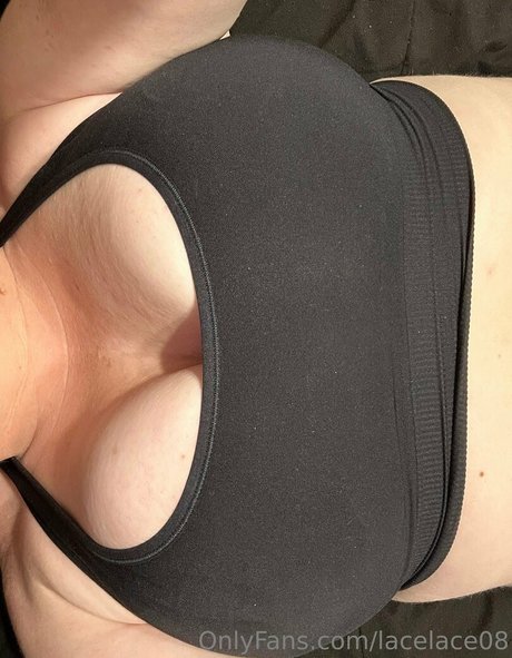 lacelace08 nudes model image