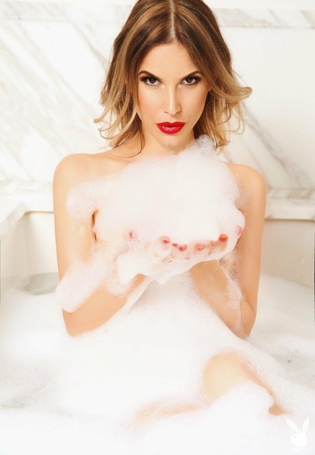 Giselle Fainelli star hot photo