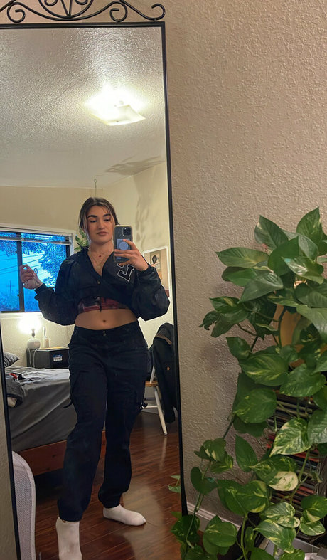 karinugh pornstar xxx images