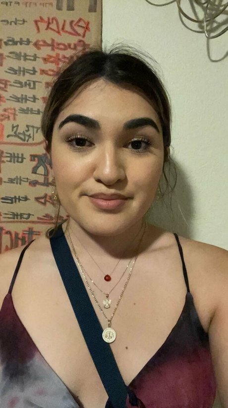 karinugh art actress archive