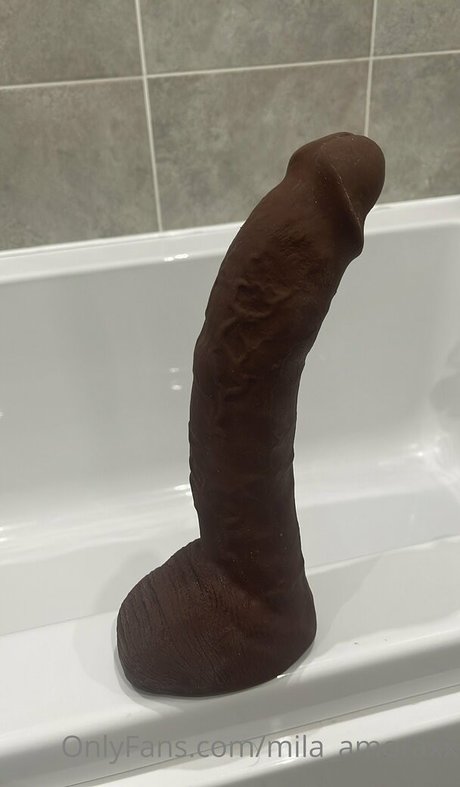 mila amora x model sexy archive