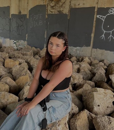 KateRRose_ erotic actress img