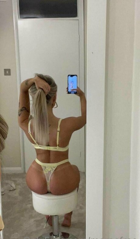 annamorae136 exclusive star img