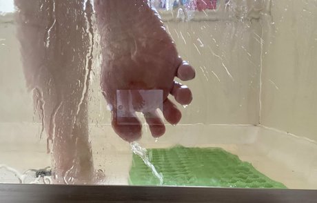 hairy armpits onlyfans art naked picture