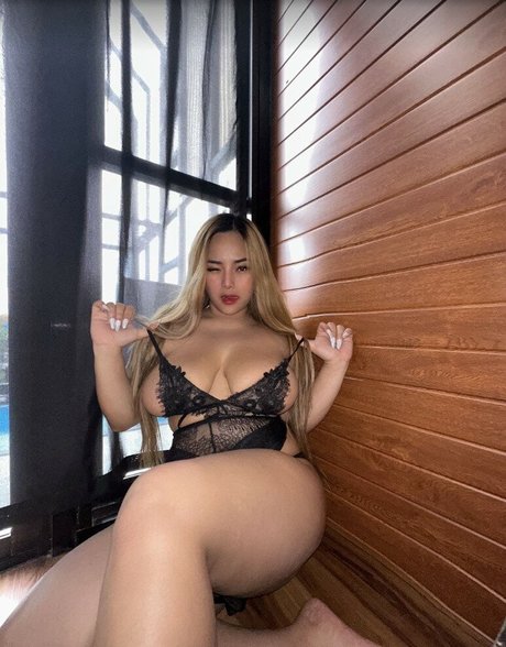 jade12 best star photo