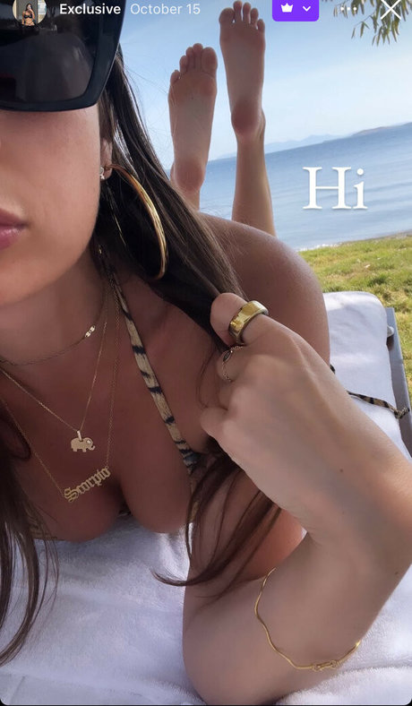 Ashleygiov model hot archive