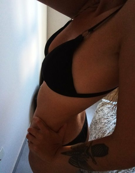 mili xc model pornographic picture