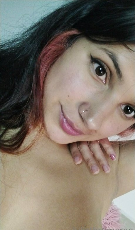 julieth1xxx pornstar hot pics