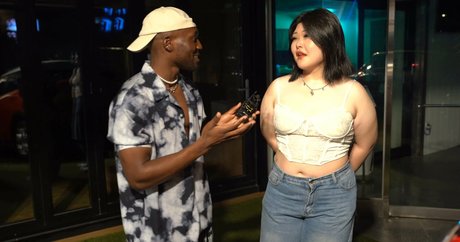 Hahasammi model hot galleries