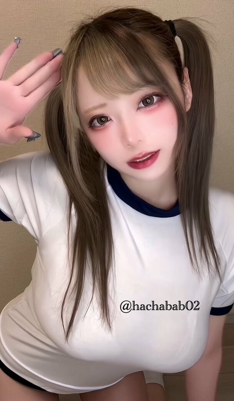 hachabab02 porn model pics