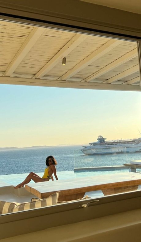 Chanel Terrero model art image