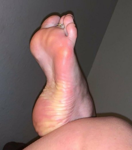 higharches bella model hd photo