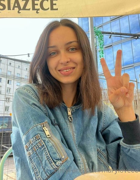 maryloveeeefree model porn picture