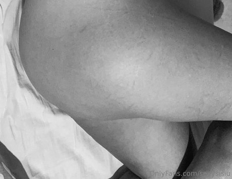 sexysisiu pornographic model img