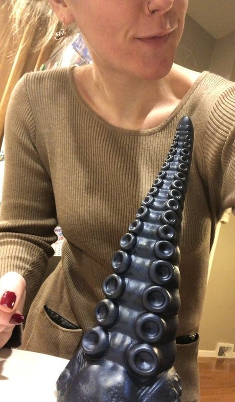 blondekushxfree nude pornstar pictures