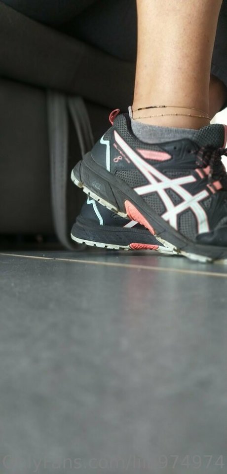 lila974974 pornographic actress photos