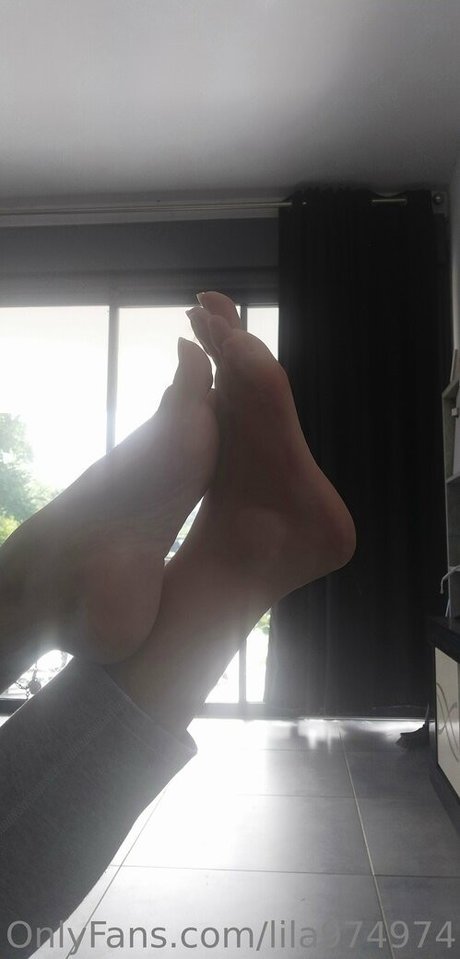 lila974974 naked model photos