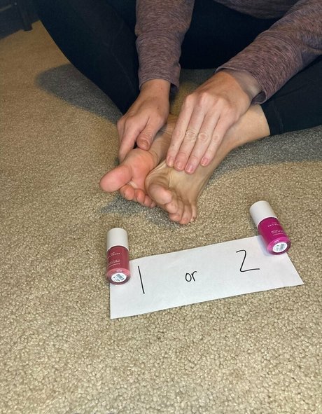 slendersolesmom nudes actress pictures