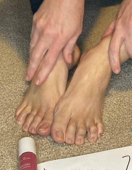 slendersolesmom free actress img