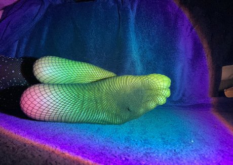 chocolatefeetbabe perfect star picture