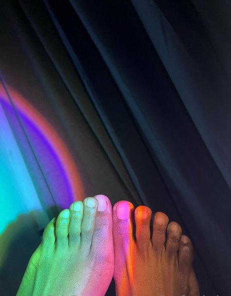 chocolatefeetbabe art pornstar images