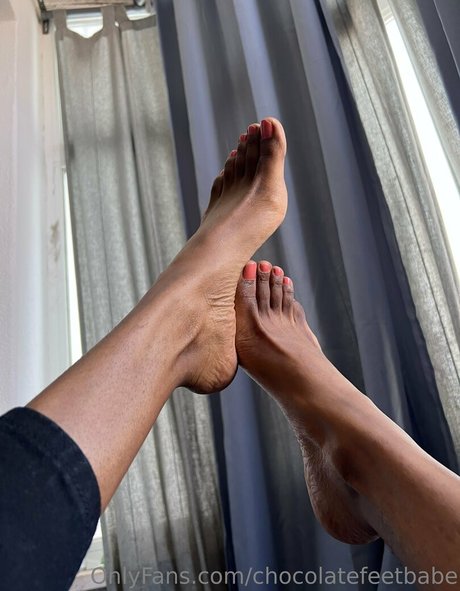 chocolatefeetbabe pornographic actress images
