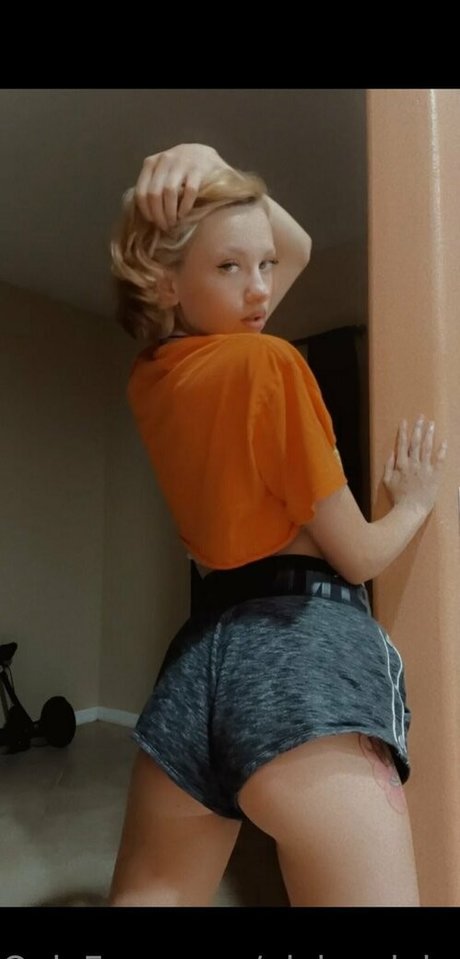 pixieeclaire pretty pornstar archive