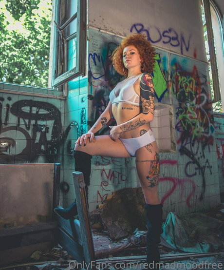 redmadmoodfree star sex pics