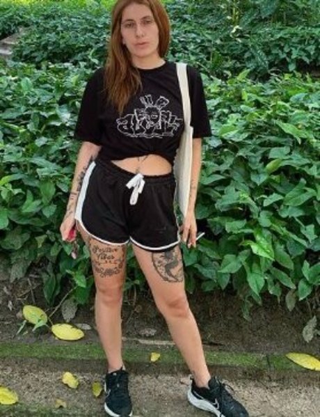 exvadiacareca model pretty image