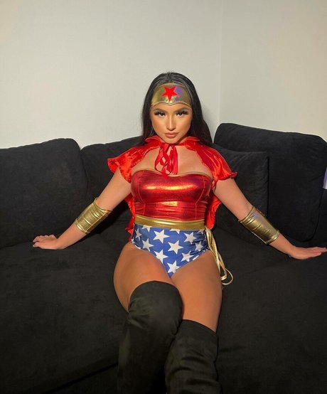 Tatiana McQuay erotic model gallery