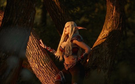 Mi2ray Cosplay exclusive actress image