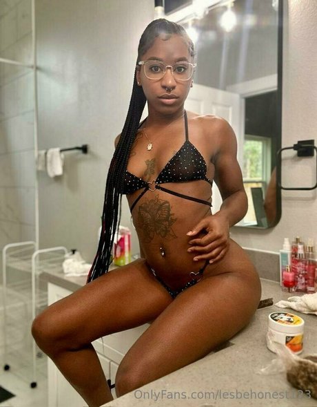 lesbehonest123 pornstar hd gallery