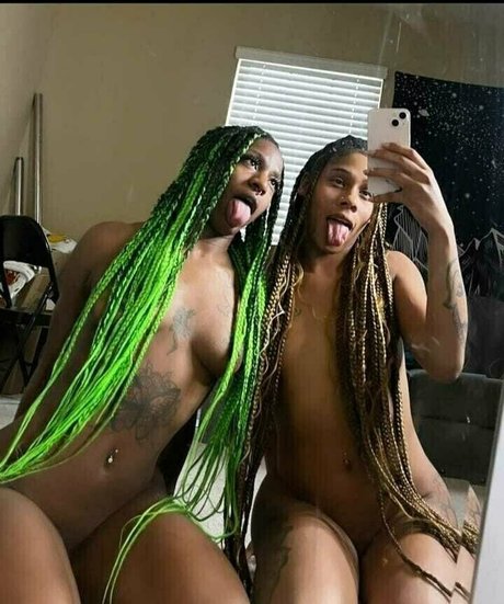 lesbehonest123 star free pictures